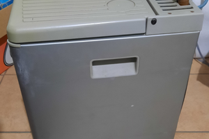 Frigorifero dometic a pozzetto trivalente