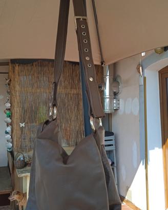 Borsa in vera pelle fatta a mano 