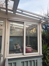 Infissi veranda o finestre con  doppi vetri