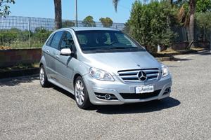 MERCEDES-BENZ B 200 CDI Premium