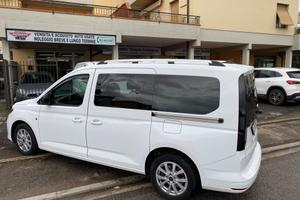 Ford Tourneo Connect 2.0 EcoBlue 122 CV Titanium