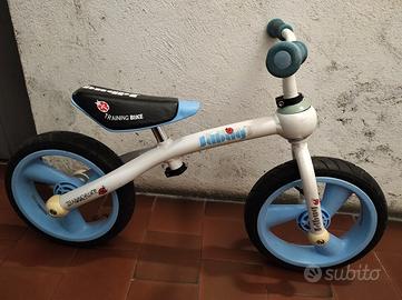 Bicicletta prima infanzia spingi spingi