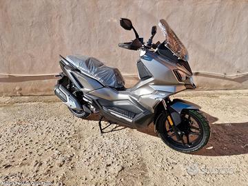 SYM ADX 300 ABS TCS E5+ Titanio - 2026 - Motor's