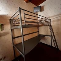 letto a soppalco Ikea con scrivania