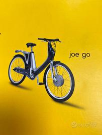 Bici pedalata assistita Joe Go Piaggio