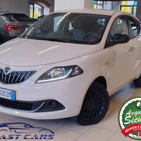 LANCIA YPSILON 1.0 FIREFLY HYBRID GOLD s&s BLUETOO