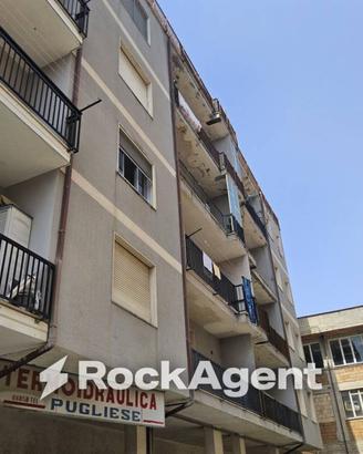 Appartamento di 100 m² con 3 locali a Bovalino