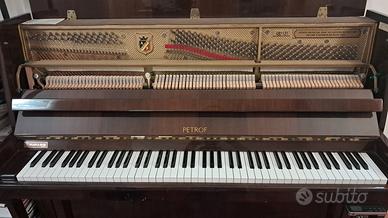 Pianoforte Petrof verticale con Silent
