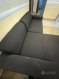 Divano con chaise longue