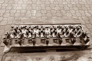 Testata motore VOLVO FM9 E4 D9B 300 380 cv