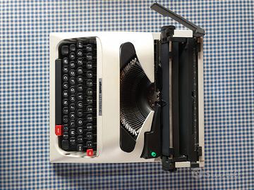 Macchina da scrivere