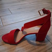 Sandalo con tacco rosso