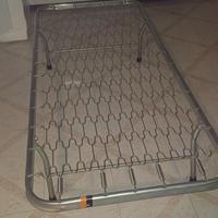 rete singola più materasso