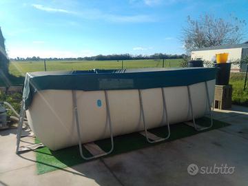 PISCINA RETTANGOLARE