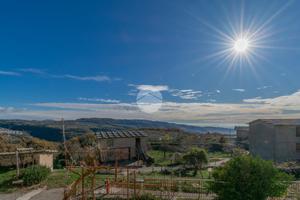 CASA SEMINDIPENDENTE A MARANO DI VALPOLICELLA