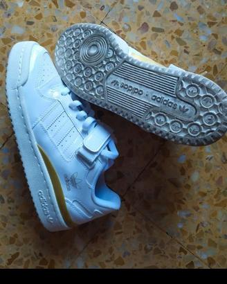 Scarpe adidas