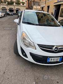 Opel corsa 2012  disel 95 cv
