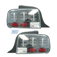 FANALI PER FORD MUSTANG 05- SFONDO NERO