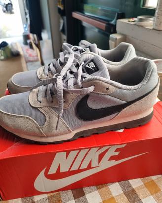 nike md runner 2