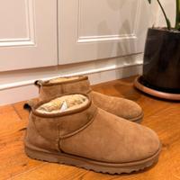 Ugg ultra mini