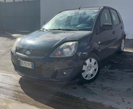 Ford Fiesta 1.2 16V 5p. Ghia GPL