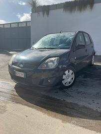 Ford Fiesta 1.2 16V 5p. Ghia GPL