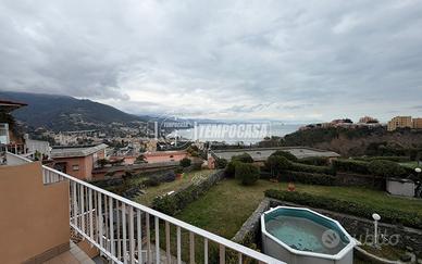 PINETA - TRILOCALE IN VIA DEL ROCCOLO - POSTO AUTO