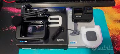 GoPro Hero 9 con accessori 