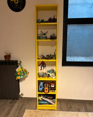 Libreria billy ikea verniciata gialla