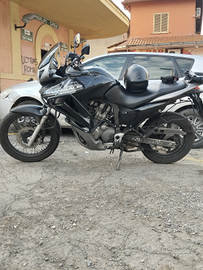 Honda Transalp 700 XL 2012