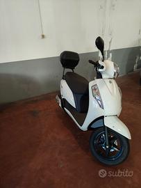 Suzuki Address 125