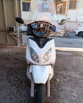 Yamaha x-city 250 NON TRATTABILE