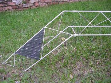 Traliccio metallo bianco arredo porta-faretti