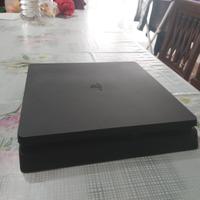 Ps4 slim 1 terabyte + controller cablato + cavi