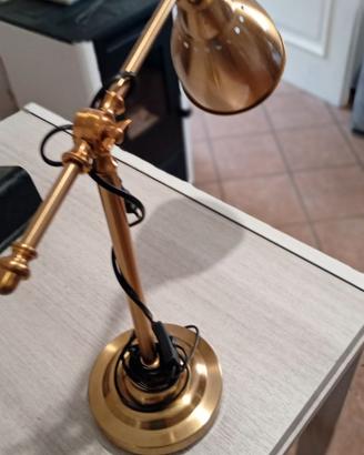 LAMPADA DA SCRIVANIA