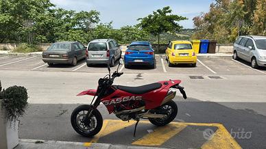 Gas gas 700