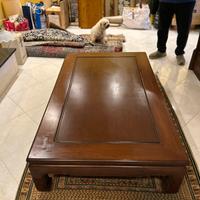 Tavolo basso in legno massello