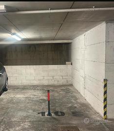 Ancona, zona palombare - posti auto