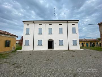 CASA PADRONALE NUOVA +TERRENO(edif+agr) da PRIVATO