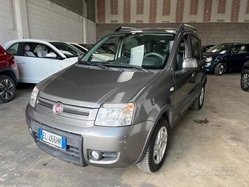 Fiat Panda CLIMBING NATURAL POWER