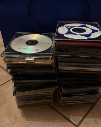 CD, DVD, DVD R vergini con custodie