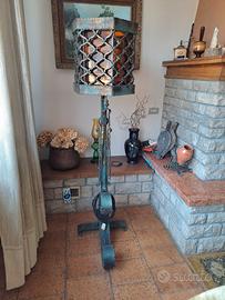Lampada da terra + lampadario in ferro battuto