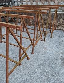 CAVALLETTI DI FERRO