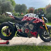 Ducati Streetfighter V4S 2020