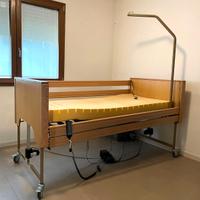 Letto degenza elettrico in legno