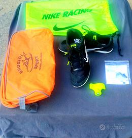 scarpe atletiche nike 38.5