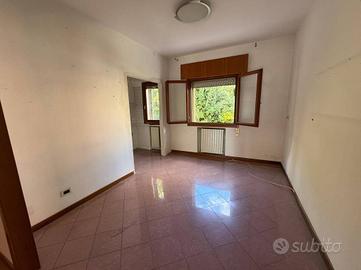 Appartamento di 111 m² con 5 locali e box auto dop