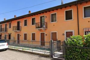 Appartamento di 77 m² con 3 locali e box auto a Vi