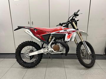 FANTIC XE 300 2T 2025 in promozione