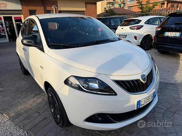 LANCIA Ypsilon 1.0 FireFly 5 porte S&S Hybrid Ec